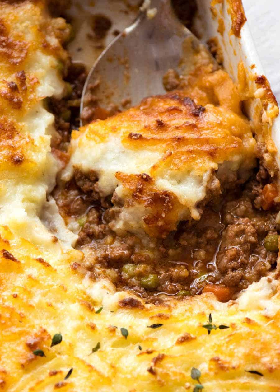 Cottage Pie with Cheesy Cauli-Mash (350g)
